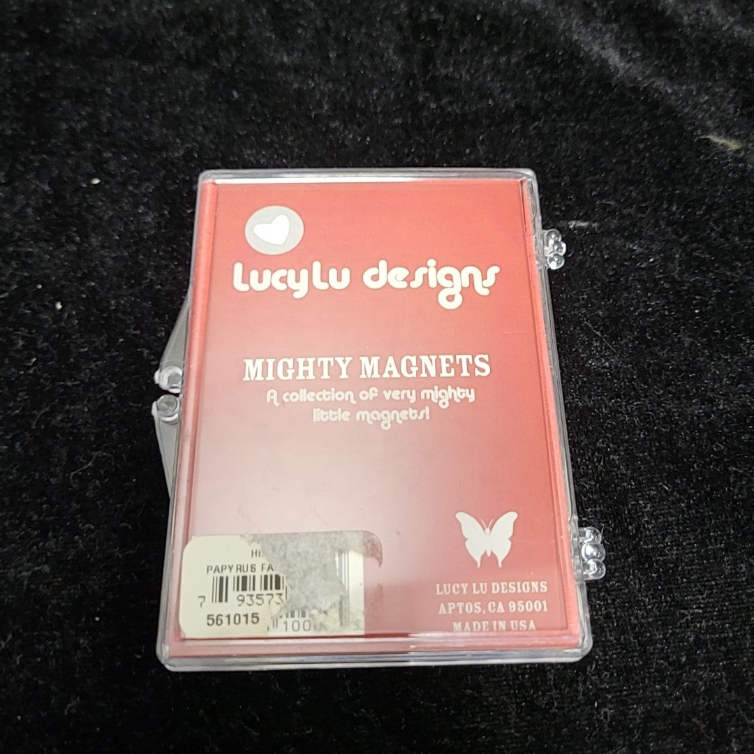 LucyLu Designs Magnet