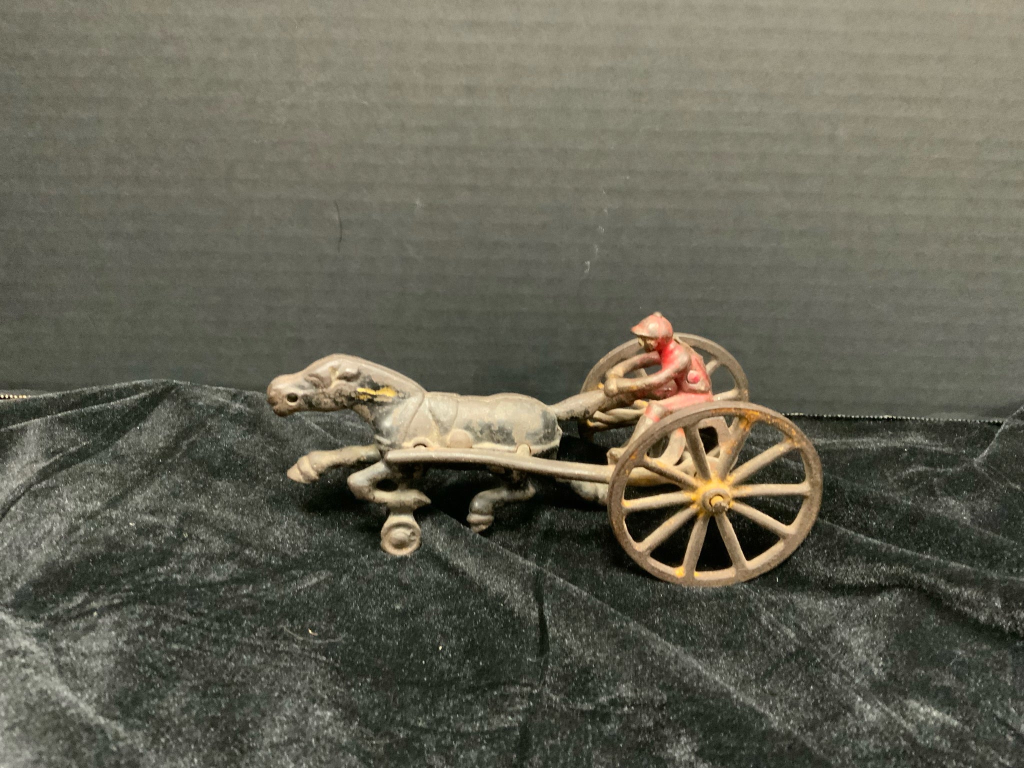 Figurine