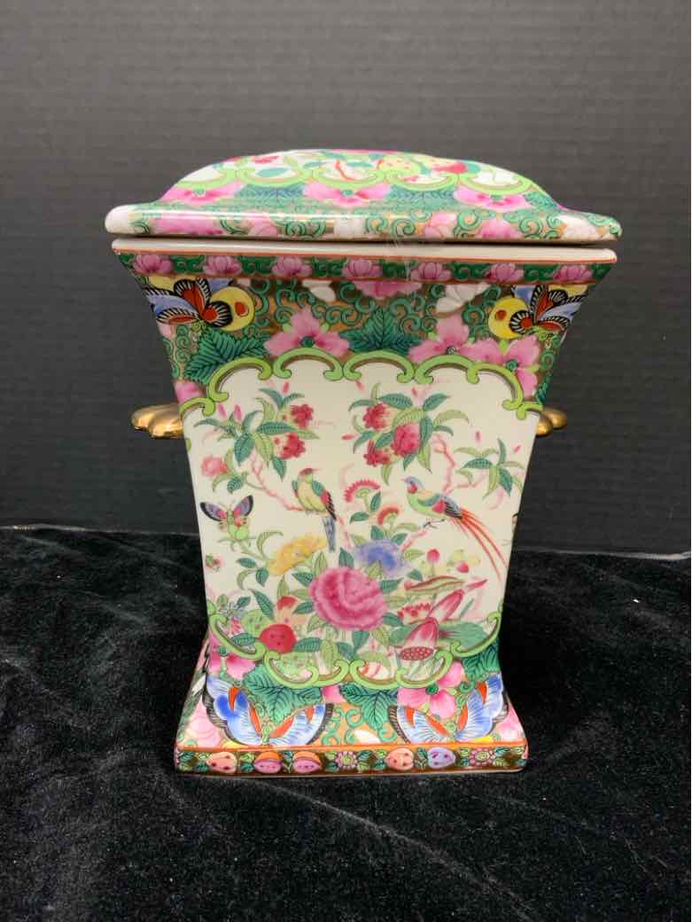Bough Pot