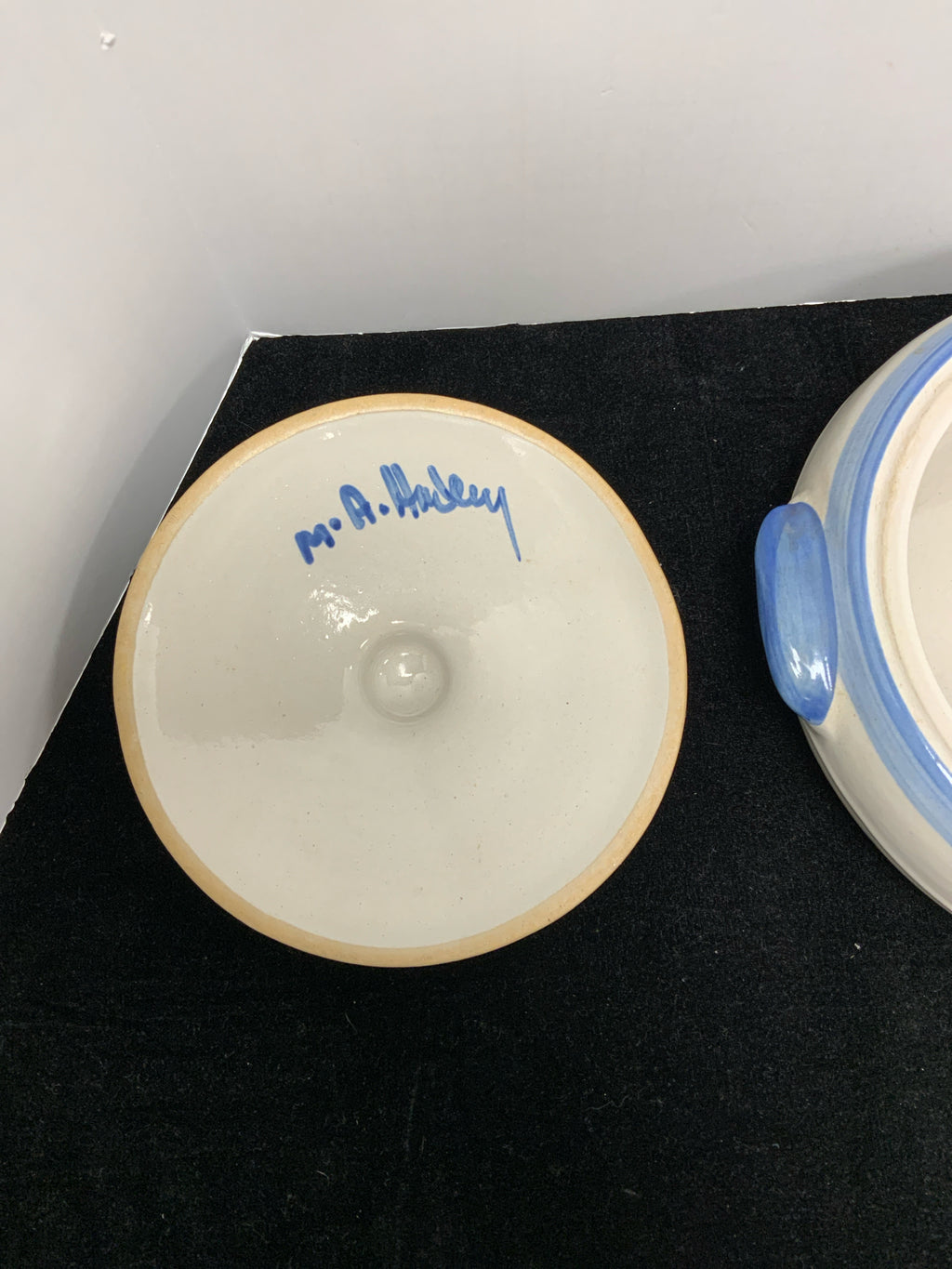 Hadley Lidded Casserole