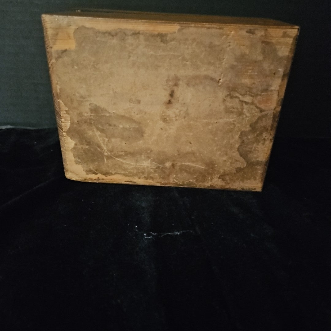Hinged Box