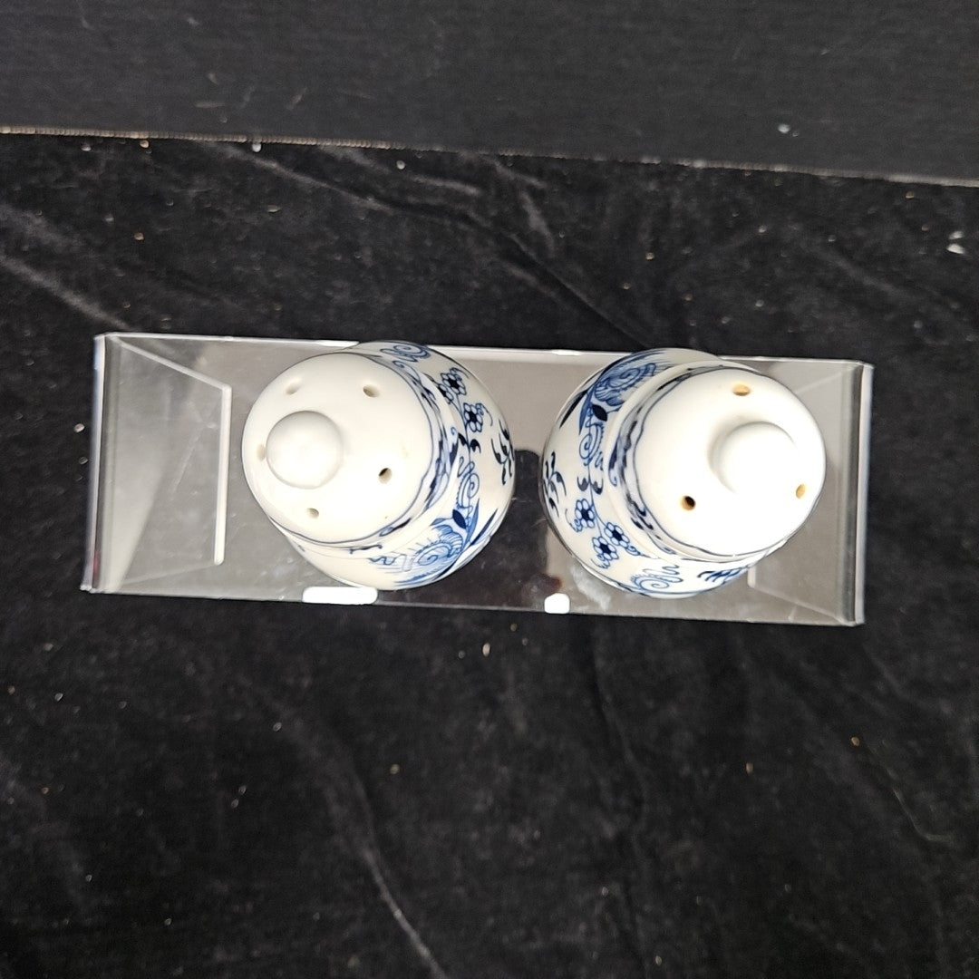 Blue Danube Salt & Pepper