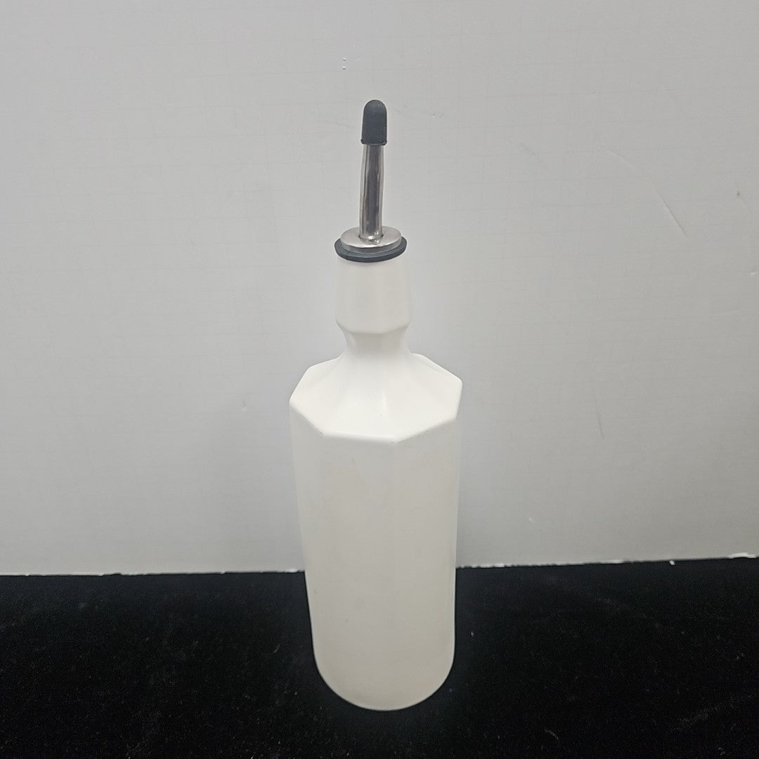 The Bright Angle Olive Oil Bottle