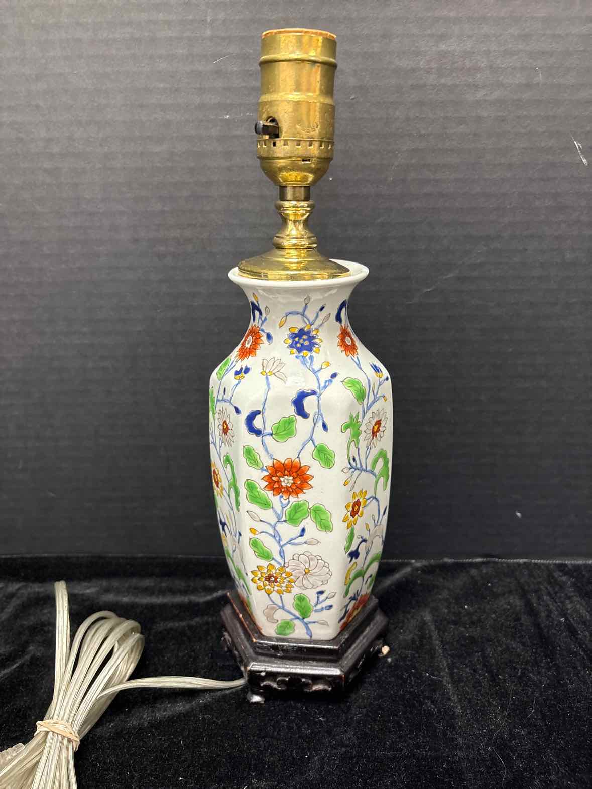 Lamp Base