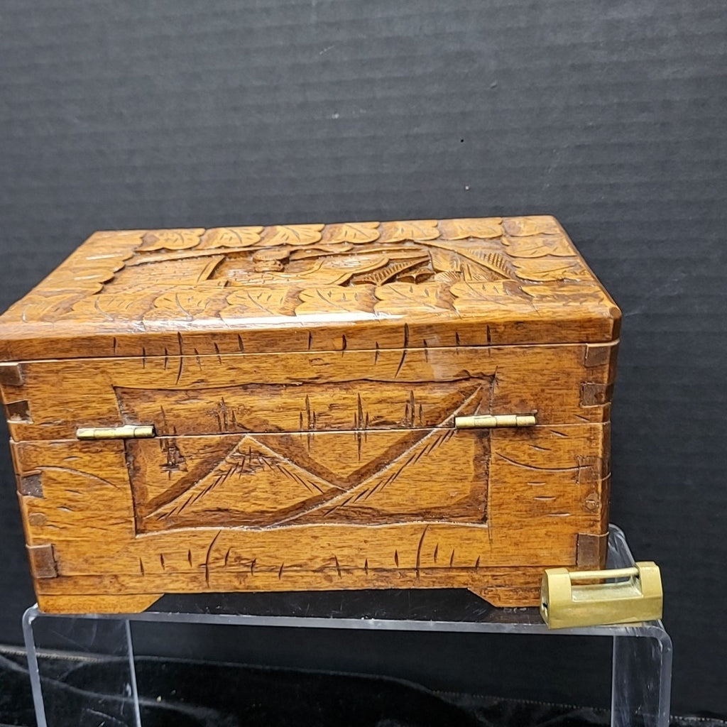 Hinged Box