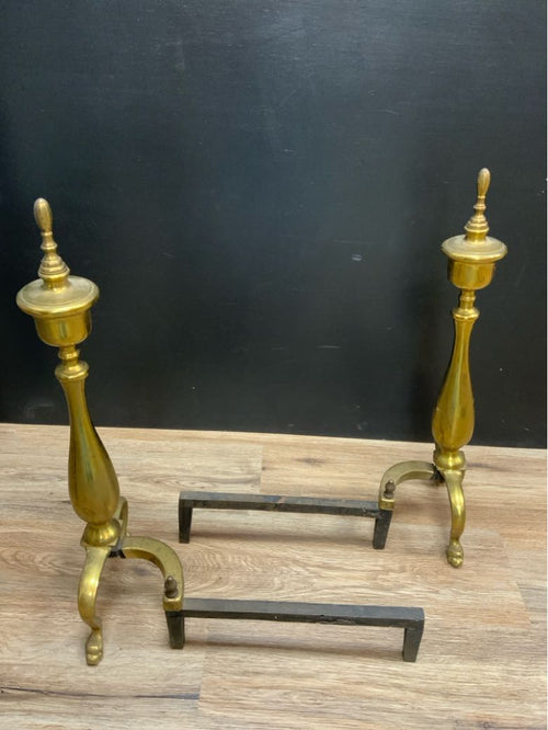 Andiron