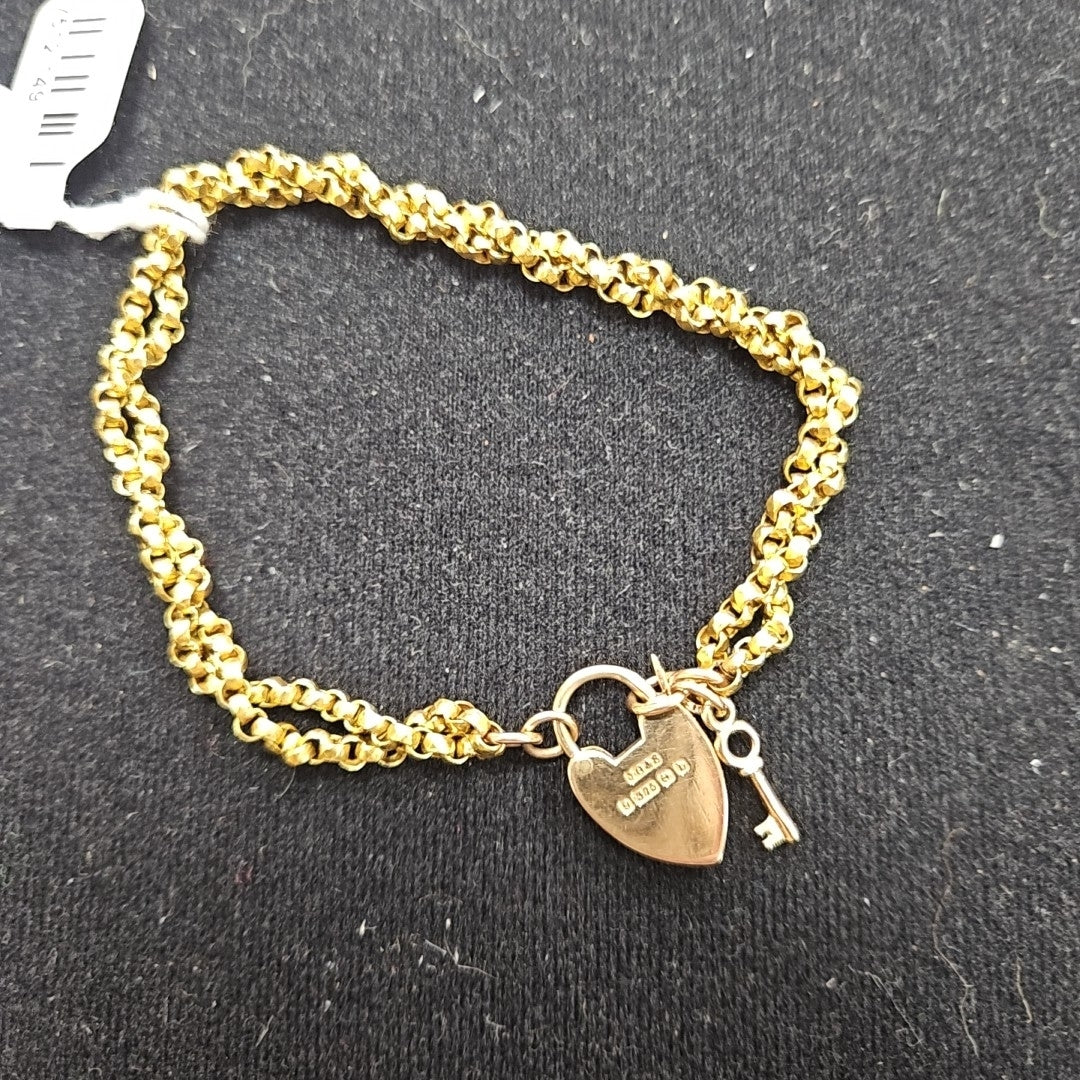 Bracelet