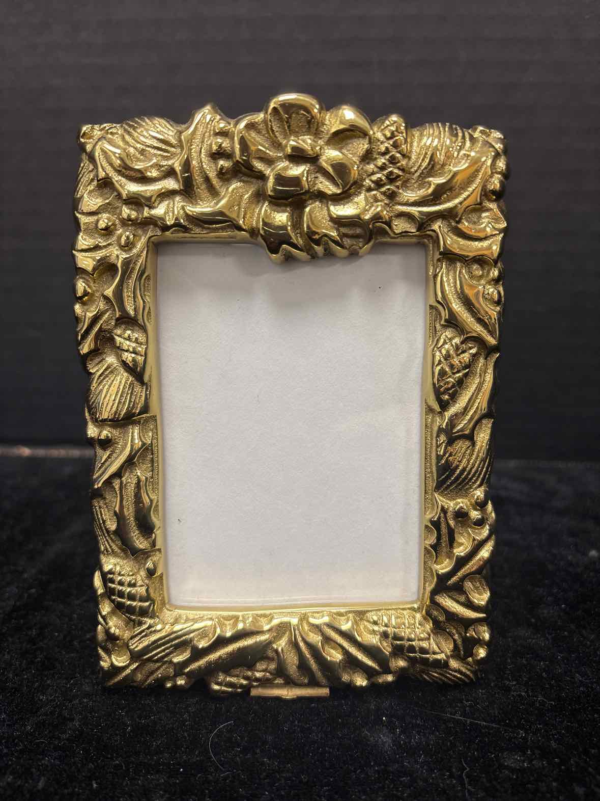 VA Metalcrafters Frame