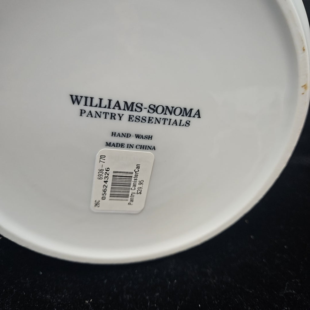 Williams Sonoma Sculpture