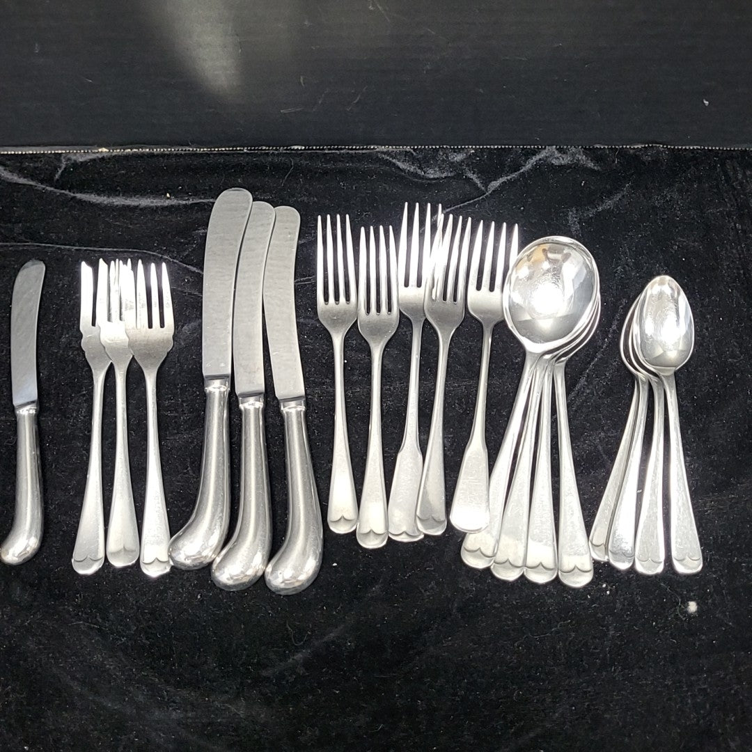 Gentry Flatware