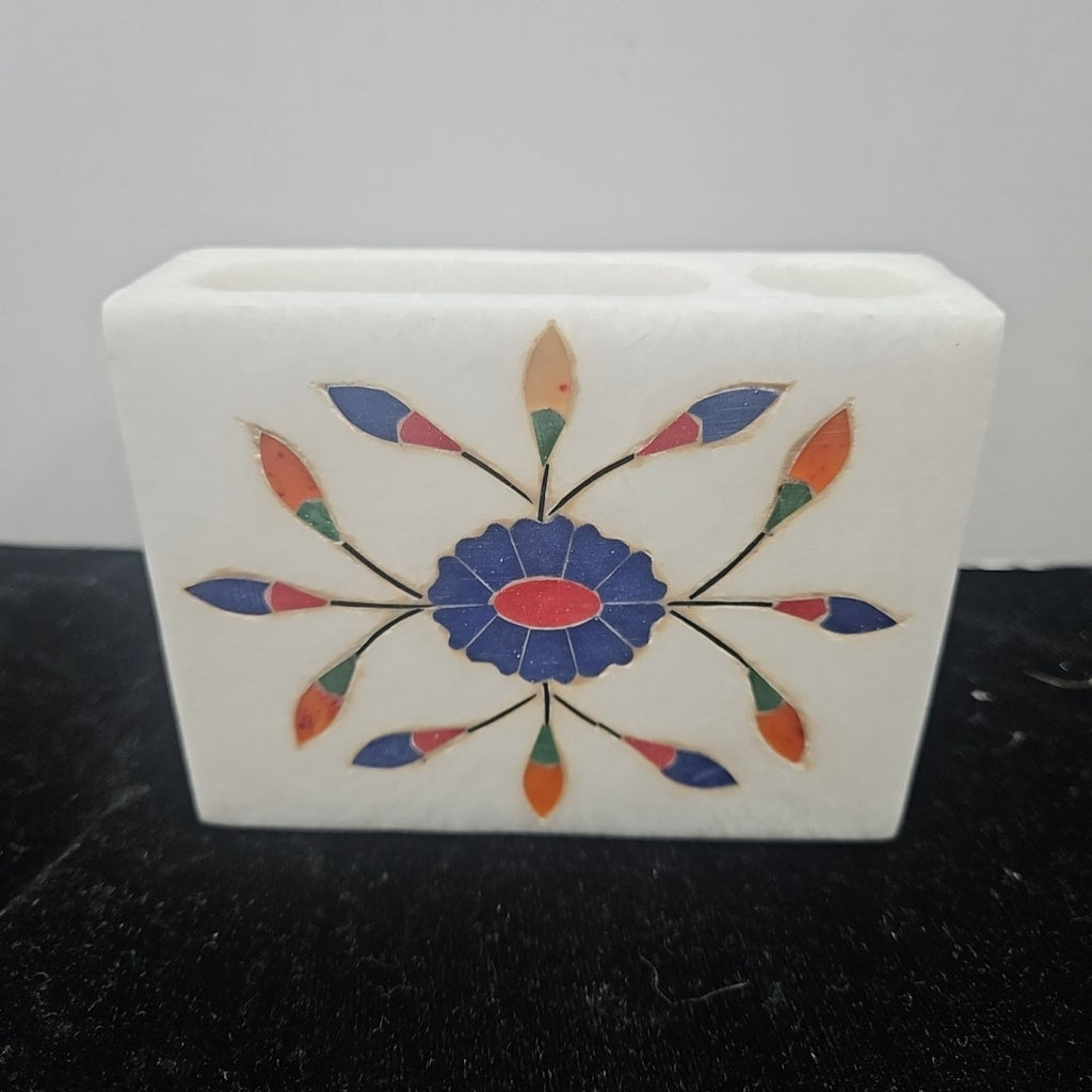 Pen Holder