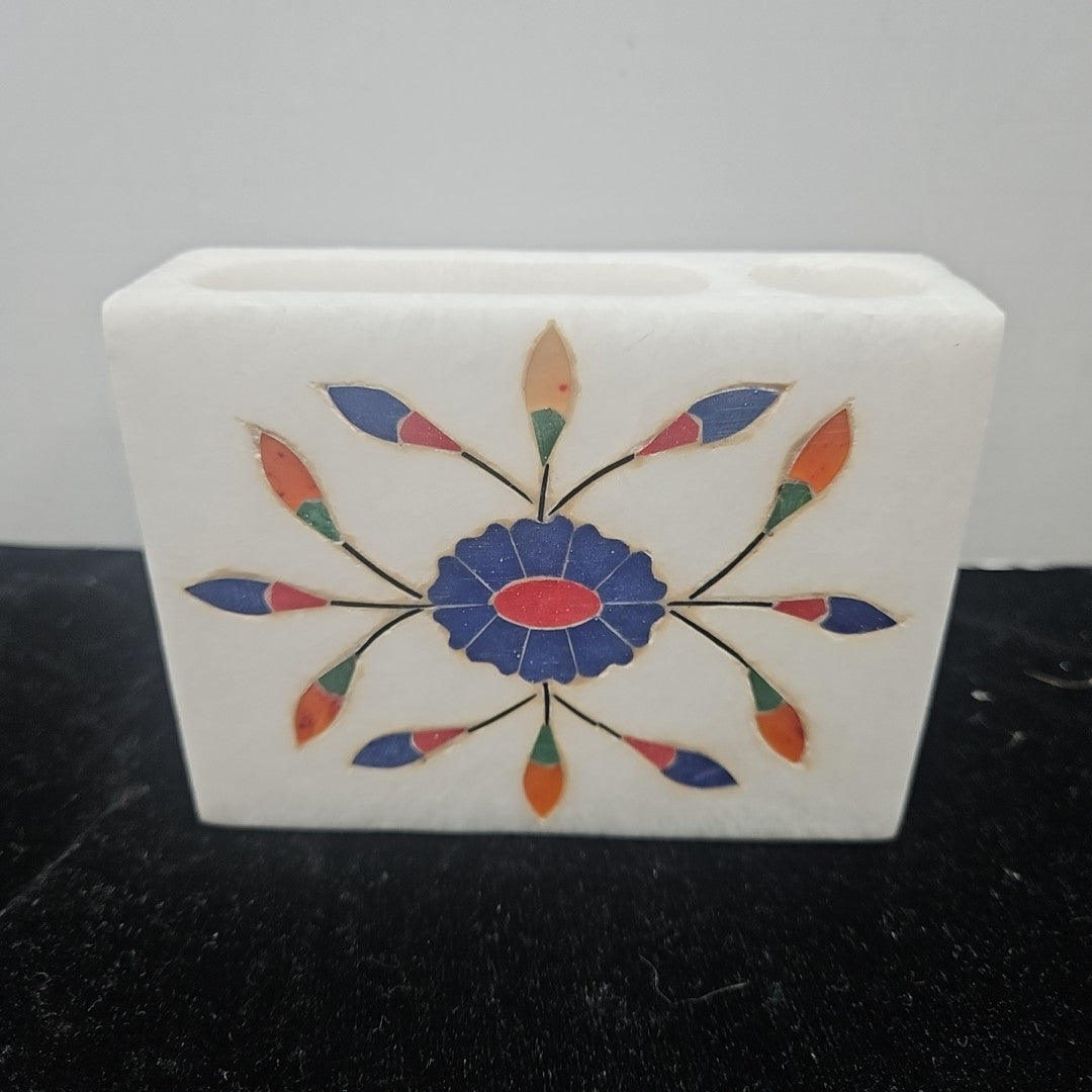 Pen Holder
