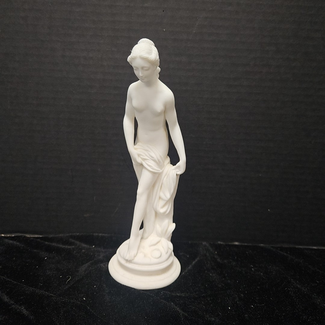 Statue