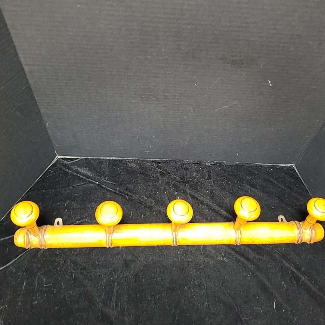 Coat/Hat Rack