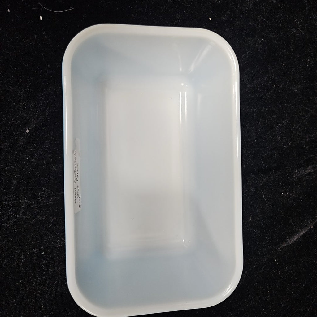 Pyrex Baker
