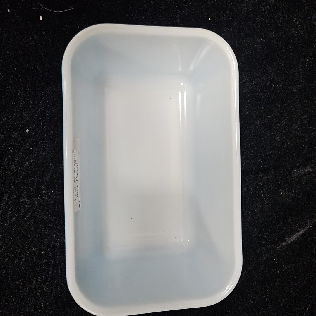 Pyrex Baker