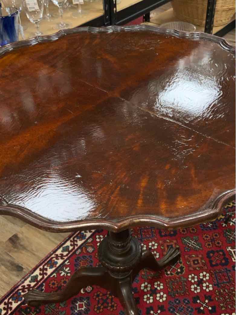 Tilt Top Table